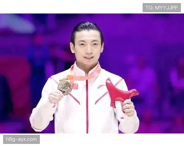 邹敬园家里挂满金牌，却天天吃食堂？